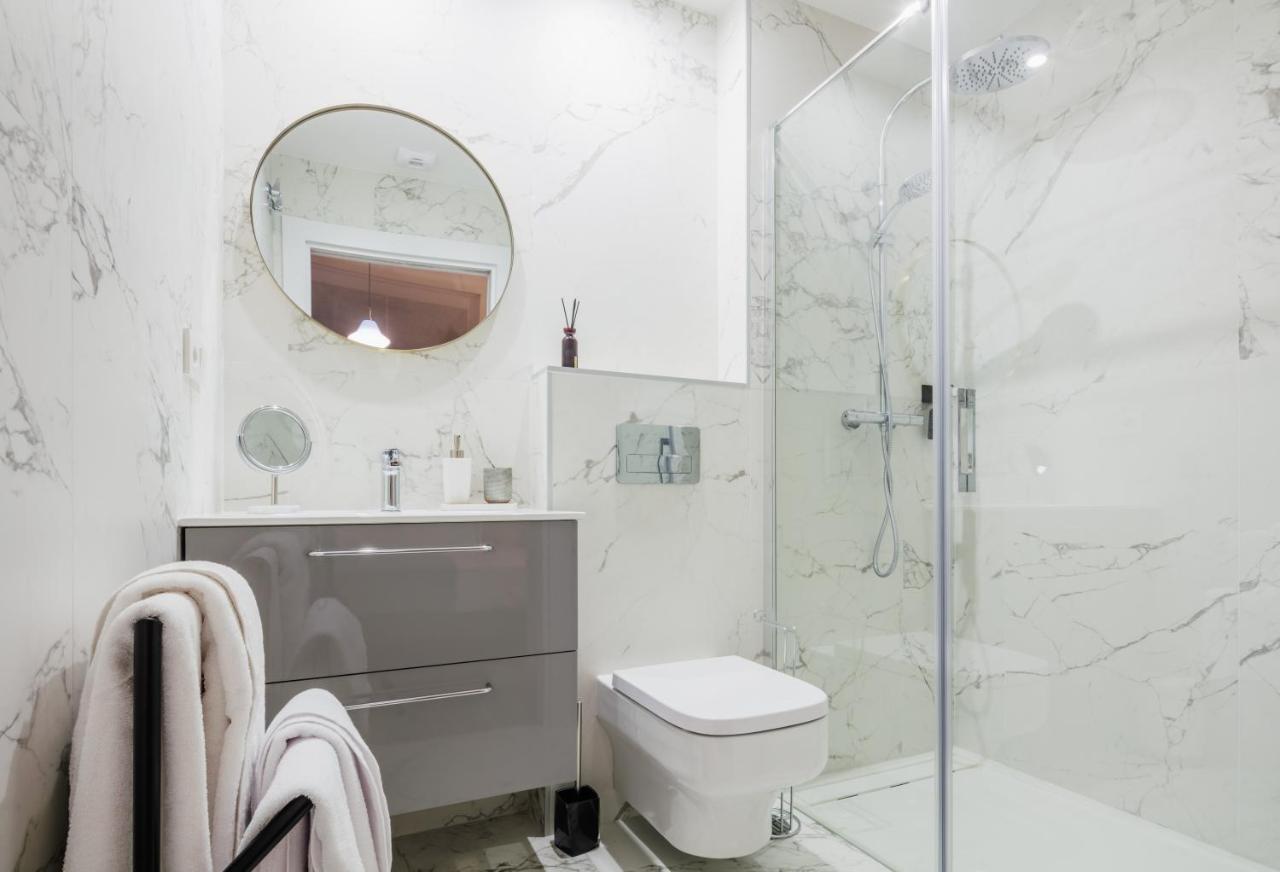 Apartamentos La Xiuca Playa Gijón Extérieur photo